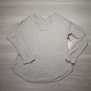 No Frills LA Women Grey V-Neck Ribbed Knit Sweater Blouse Top Size  L